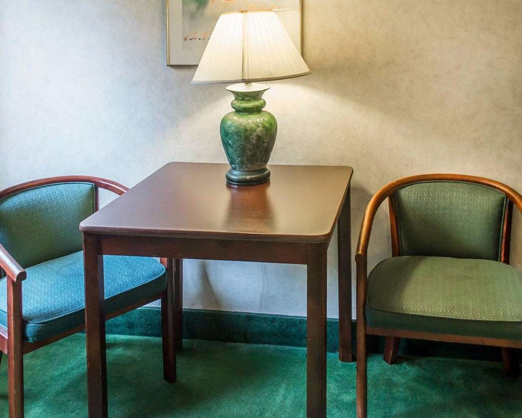 Econo Lodge Cleveland Southeast - Kent Стрітсборо Номер фото